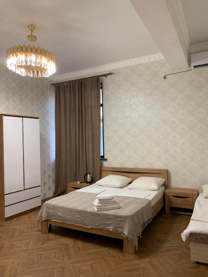 Mini Hotel Amra ปิซุนดา ภายนอก รูปภาพ