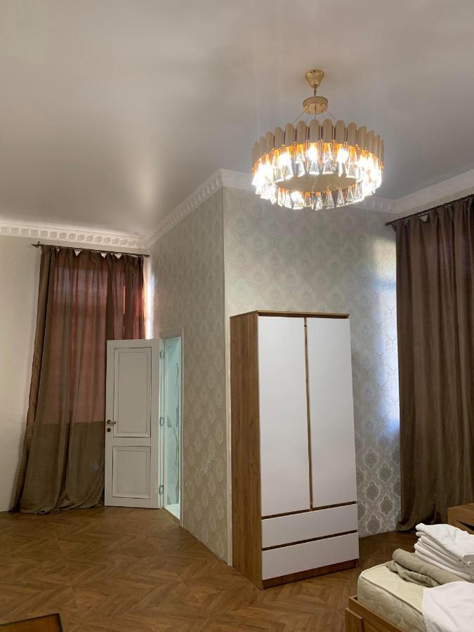 Mini Hotel Amra ปิซุนดา ภายนอก รูปภาพ
