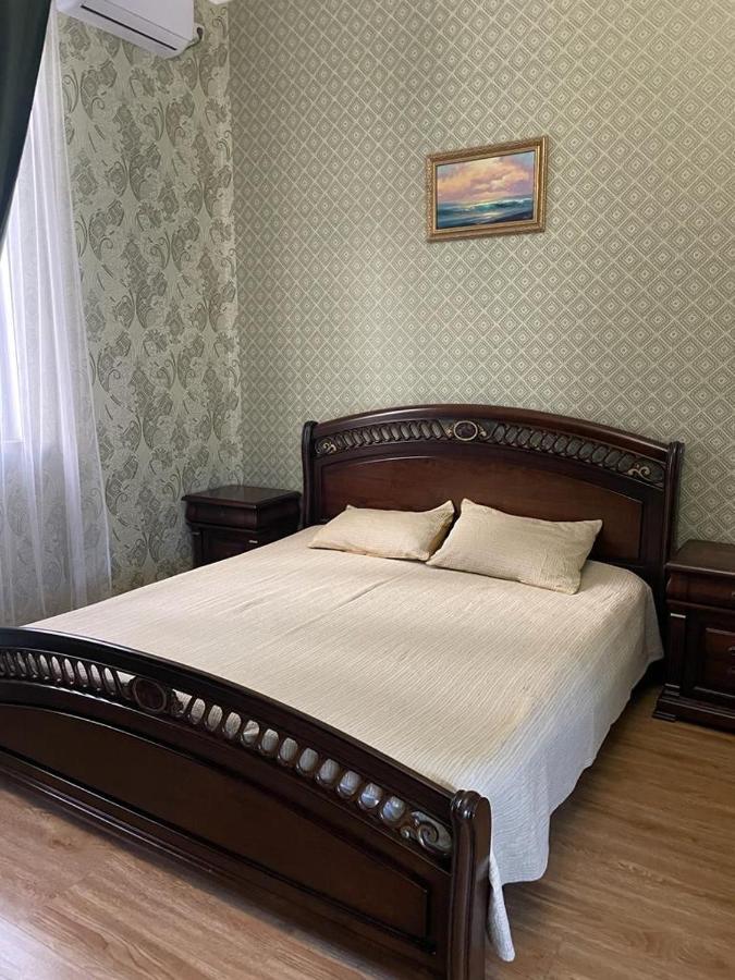 Mini Hotel Amra ปิซุนดา ภายนอก รูปภาพ
